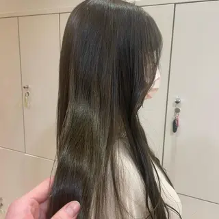 カラー 小濵 美月のヘアスタイル