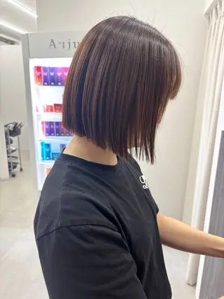 ミディアム 新村 華奈絵のヘアスタイル