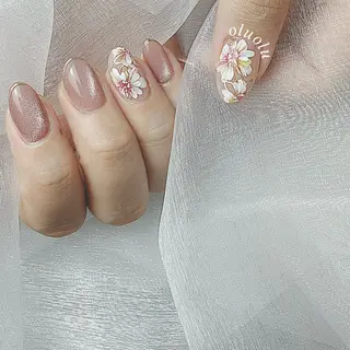 ネイル 大村 紬華のネイルデザイン