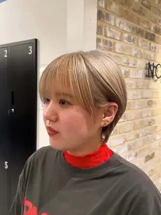 ショート ショート/レイヤー/ ボブ/安本和史のヘアスタイル