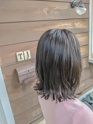 ミディアム カラー 吉村 周馬のヘアスタイル