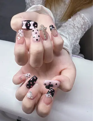 ネイル RIRI STUDIOのネイルデザイン