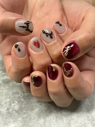 ネイル FIORITURA Maikoのネイルデザイン