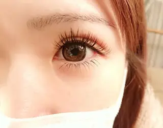 マツエク・マツパ 長持ちLEDマツエク 谷塚駅前店floveのマツエク・マツパデザイン