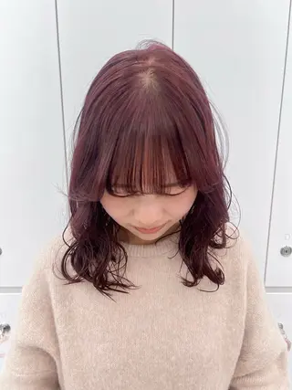 ミディアム カラー ✨ブリーチ/顔周り レイヤー¦YUKA✨のヘアスタイル