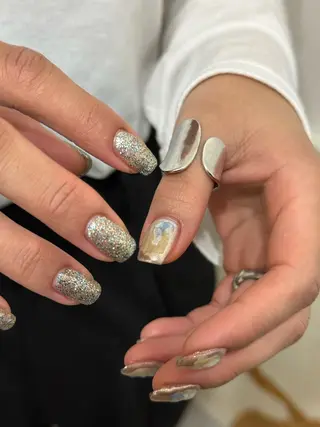 ネイル kiii.__ ✴︎*のネイルデザイン