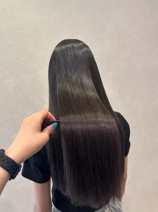 ロング 艶髪専門💎縮毛矯正 ・髪質改善/山田梨央のヘアスタイル