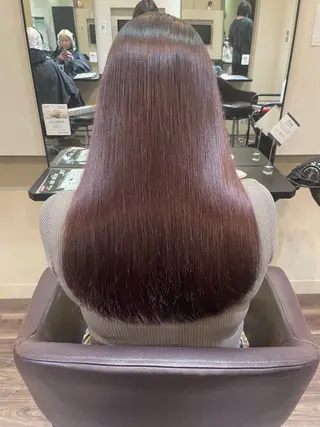 カラー VISE by Art Creative所属・VISE 清水のヘアスタイル