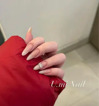 カラー U.mi Nail Salonのネイルデザイン