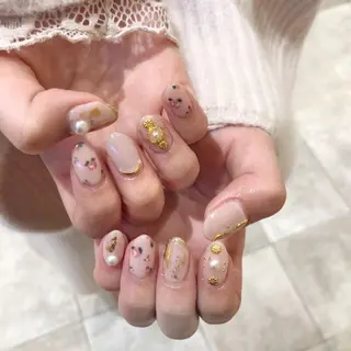 ネイル Kanon 🤍のネイルデザイン