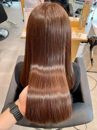 ロング 小森 樹奈のヘアスタイル