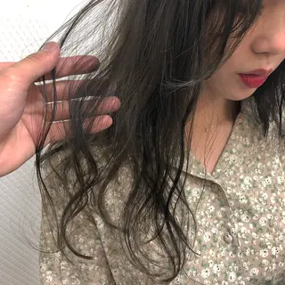 セミロング カラー 赤み消し/オリーブ カーキ/福田れんのヘアスタイル