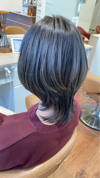 セミロング カラー 平岡 成介のヘアスタイル