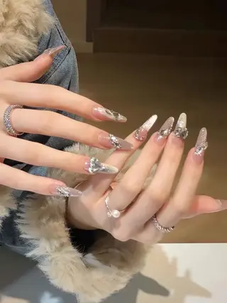 ネイル 菲菲ネイルサロン所属・FF フィフィネイルサロンのネイルデザイン