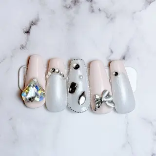 ネイル 🌈Yun nail hyejin💋のネイルデザイン