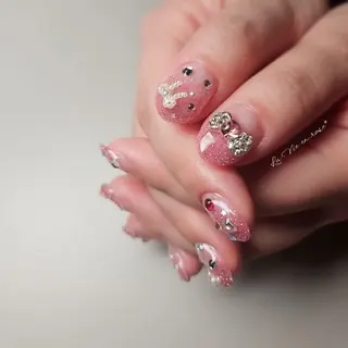 ネイル ラヴィアン ローズのネイルデザイン