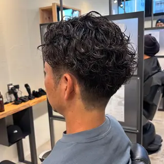 パーマ メンズ ユウリ YURIのヘアスタイル