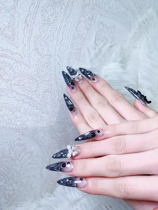 ネイル Ubuntu🎀 ネイルサロン✨のネイルデザイン