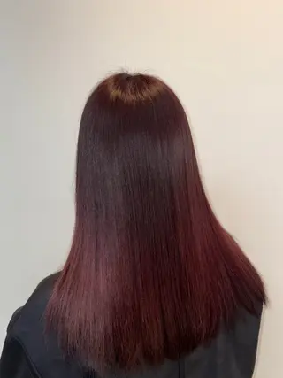 セミロング 滑川 吏音のヘアスタイル