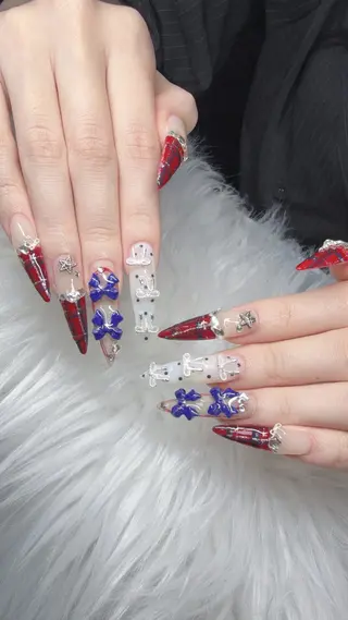 ネイル Lee Nailsのネイルデザイン