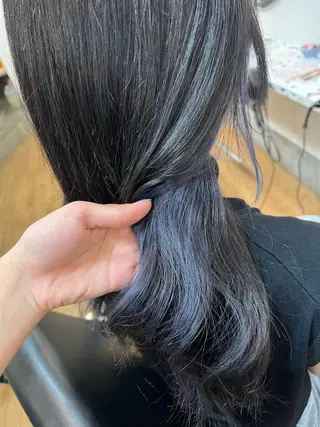 カラー イシイ ハルナ 🤍のヘアスタイル
