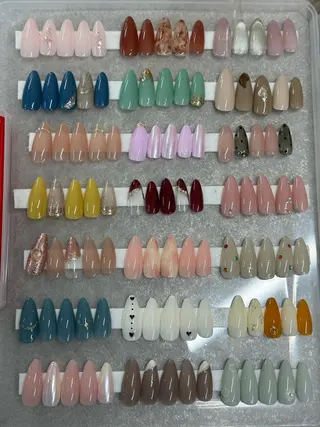 ネイル Agate miku🎀‧₊のネイルデザイン