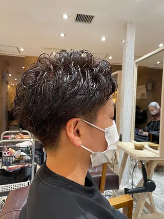 ショート パーマ メンズ メンズヘア特化 廣田和也のヘアスタイル