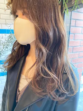 セミロング カラー Loom .by Sea  ルームバイシー所属・レイヤー/前髪/ 韓国/CHIHIROのヘアスタイル