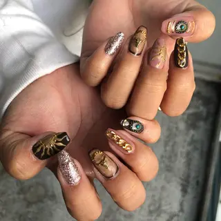 ネイル crestnail所属・小林 束紗のネイルデザイン