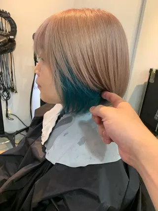 ショート カラー 船津武俊 フナツタケトシのヘアスタイル