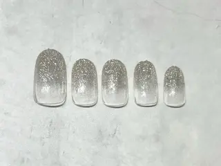 ネイル リスブラン HINARIのネイルデザイン