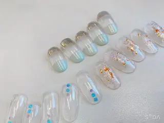 ネイル 【尾下】 ロイヤル•セラピストのネイルデザイン