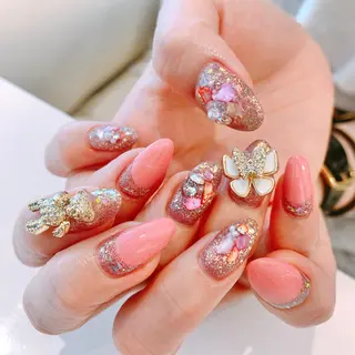 ネイル ONIKA Nail 青山通り店所属・ONIKA Nail 表参道A4徒歩2分のネイルデザイン