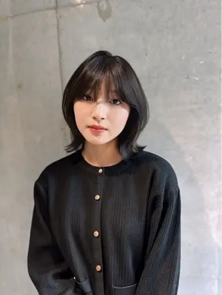 ミディアム Rita/髪質改善 /透明感カラーのヘアスタイル