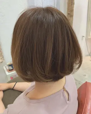 ショート カラー fio マナミのヘアスタイル
