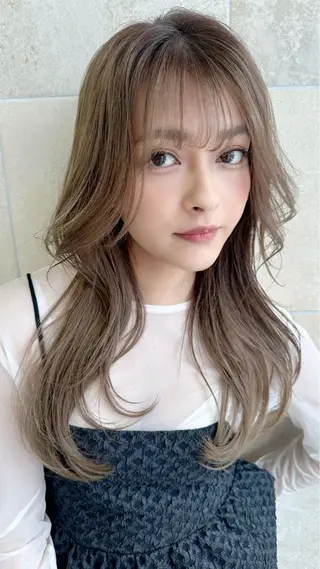 ロング カラー ベージュ/レイヤー カット🤍Rieのヘアスタイル