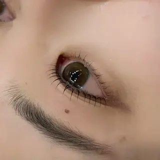 マツエク・マツパ miina by m.o.d所属・𝙇𝙪𝙣𝙖 ⟡ アイリストのマツエク・マツパデザイン