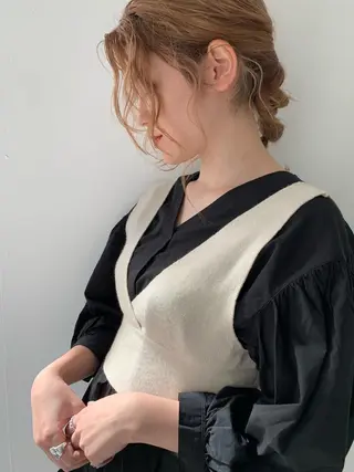 セミロング ヘアアレンジ ブームボックス所属・🐝ハイトーンカラー hachi🐝のヘアスタイル