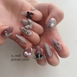 ネイル 菅 恵奈のネイルデザイン