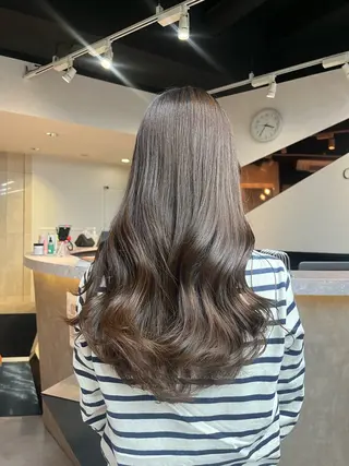 ロング み ゆのヘアスタイル