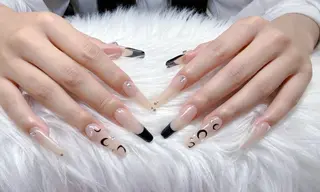 ネイル 清水 亞美のネイルデザイン