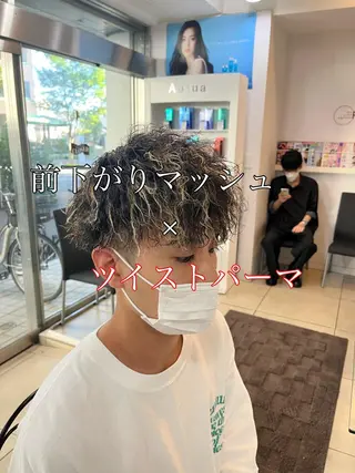 ショート パーマ メンズ 韓国風メンズ/毛流れ ヘアなら須田龍世のヘアスタイル