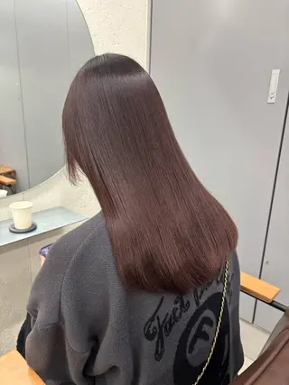 セミロング カラー オカベ ショウマのヘアスタイル