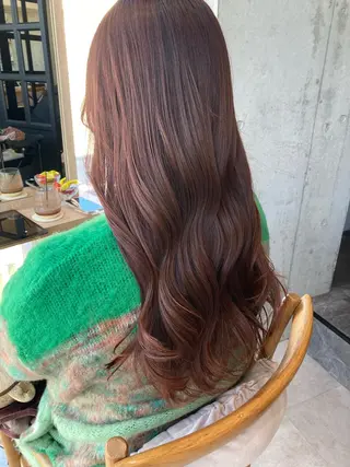 ロング ✨色持ちの良い艶 カラー✨蟹江真世のヘアスタイル