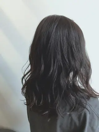 ミディアム 赤み消し韓国ヘア レイヤー縮毛🤍渡邉のヘアスタイル