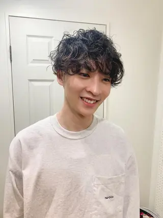 カラー パーマ メンズ スパイキーショート/ メンズヘア/hugeのヘアスタイル