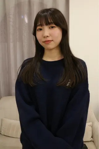 ミディアム カラー 松村 澪里のヘアスタイル