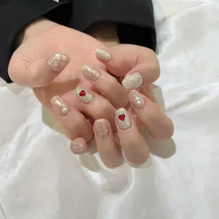 ネイル classic 新横浜所属・山田 暉のネイルデザイン