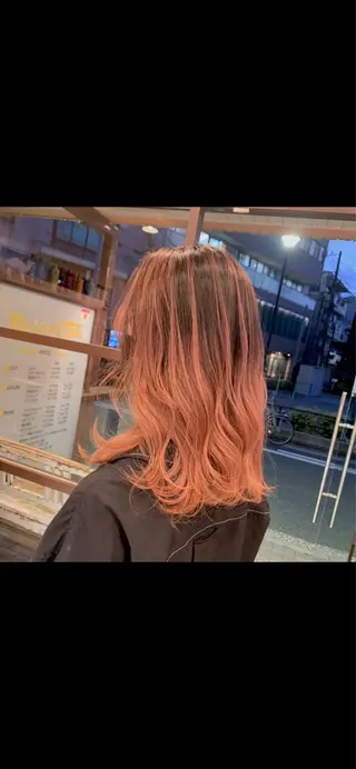 ミディアム カラー yellowcorn所属・内山 京耶のヘアスタイル