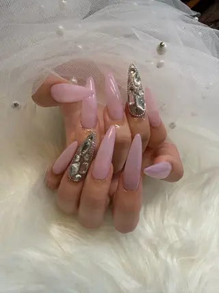 ネイル Tip by Tip所属・Tip by Tip 相馬知晶のネイルデザイン